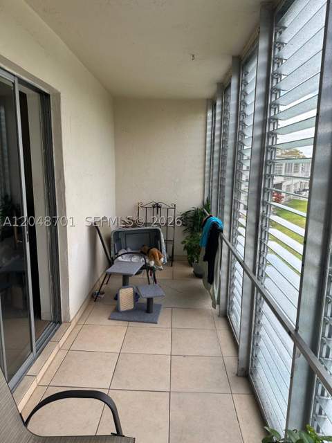 20320 NE 2nd Ave 27, Miami Gardens FL - photo 13 of 16