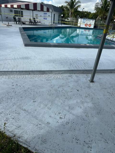 20320 NE 2nd Ave 27, Miami Gardens FL - photo 14 of 16