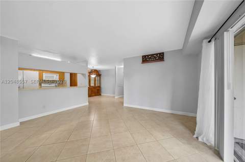 15770 SW 106th Ter 106, Miami FL - photo 7 of 27