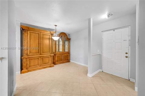 15770 SW 106th Ter 106, Miami FL - photo 8 of 27