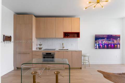 90 NE 32nd 727, Miami FL - photo 10 of 71