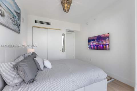 90 NE 32nd 727, Miami FL - photo 23 of 71