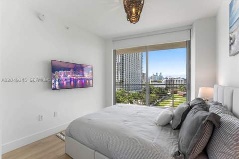 90 NE 32nd 727, Miami FL - photo 24 of 71