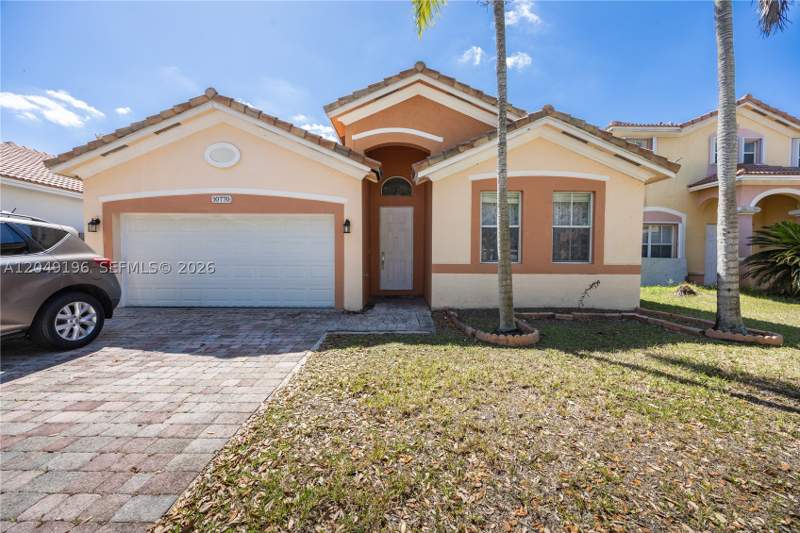 4 bedroom SingleFamilyResidence at 10770 SW 245th St, Villas Del Campo Sub, Homestead — photo 3