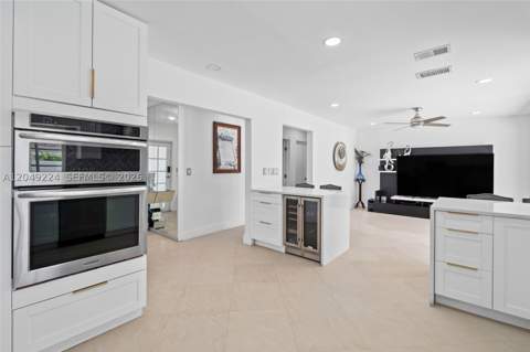 20235 Highland Lakes Blvd, Miami FL - photo 14 of 41
