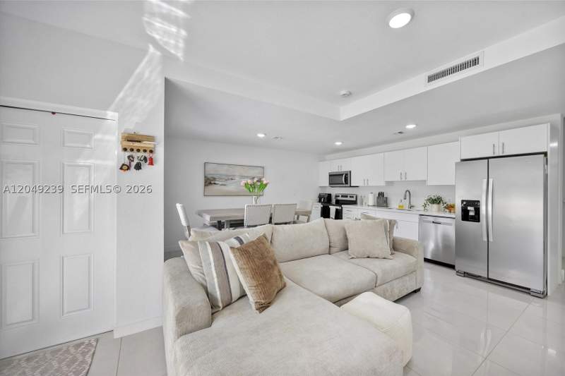 4 bedroom Townhouse at 26122 SW 146th Ave, Grandeville Place, Homestead — photo 5