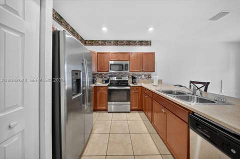 11464 SW 248th Ln, Homestead FL - photo 8 of 9