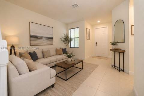 10934 W 33rd Way, Hialeah FL - photo 6 of 26
