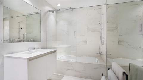 1000 Biscayne Blvd 4401, Miami FL - photo 23 of 44