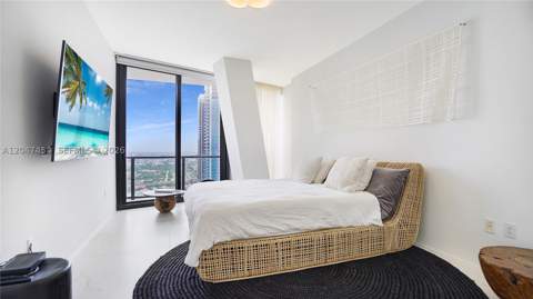 1000 Biscayne Blvd 4401, Miami FL - photo 24 of 44