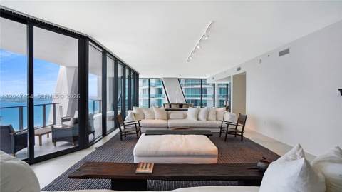 1000 Biscayne Blvd 4401, Miami FL - photo 9 of 44
