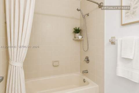 10014 Hammocks Blvd 204-4, Miami FL - photo 10 of 20