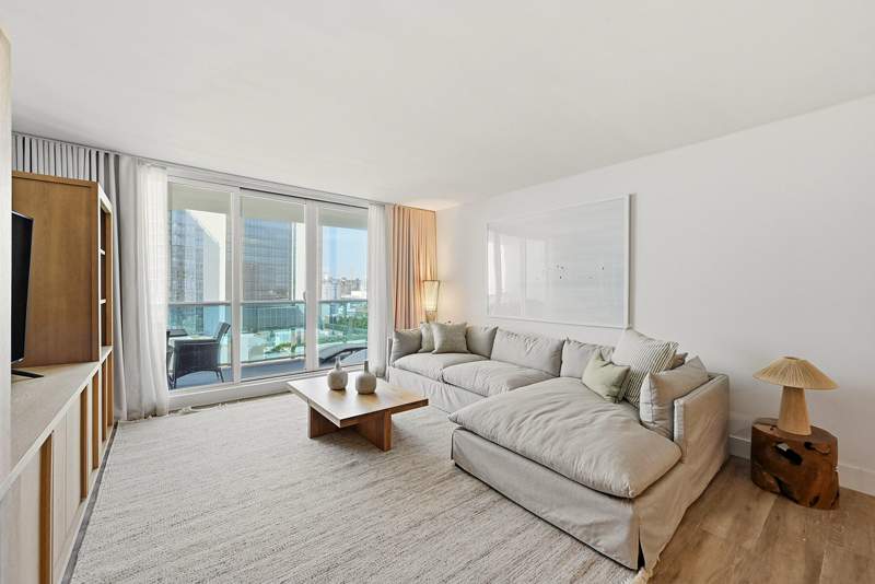 1 bedroom Condominium at 2301 Collins Avenue 1205, Roney Palace Condo, Miami Beach — photo 4