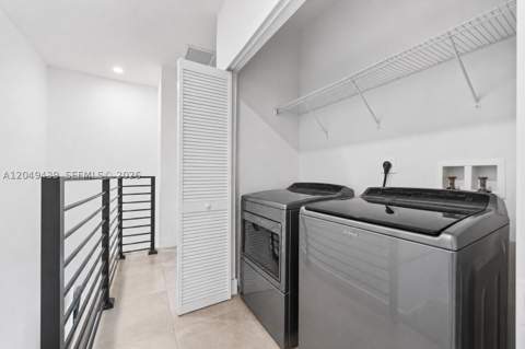 9174 SW 5th Ln, Miami FL - photo 19 of 40