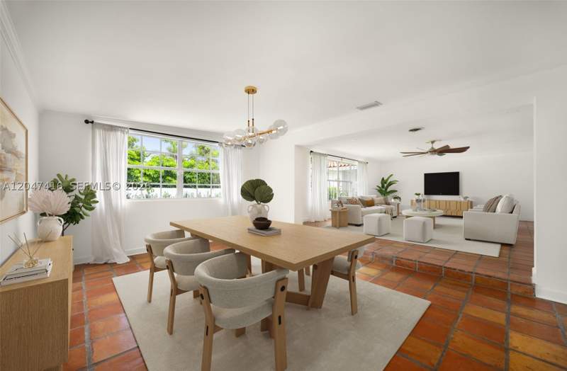 5 bedroom SingleFamilyResidence at 8345 SW 90th St, Gale Ranch Ests, Miami — photo 4