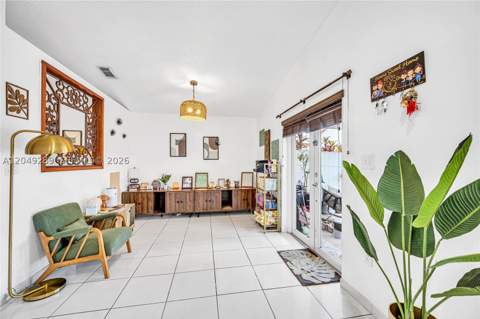 7256 W 34th Ln, Hialeah FL - photo 14 of 40