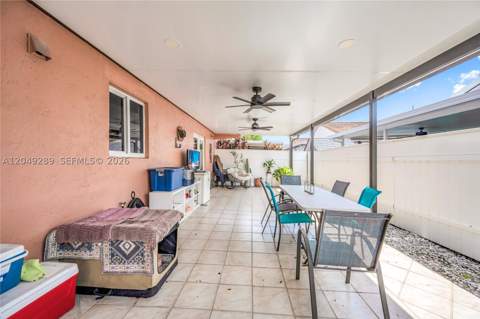 7256 W 34th Ln, Hialeah FL - photo 23 of 40