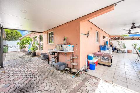 7256 W 34th Ln, Hialeah FL - photo 24 of 40