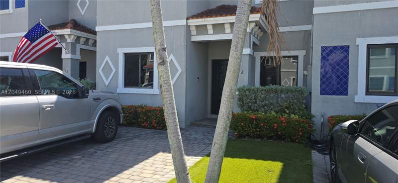 4 bedroom Townhouse at 4420 SW 163rd Ct, Oakland Subdivision, Miami — photo 2