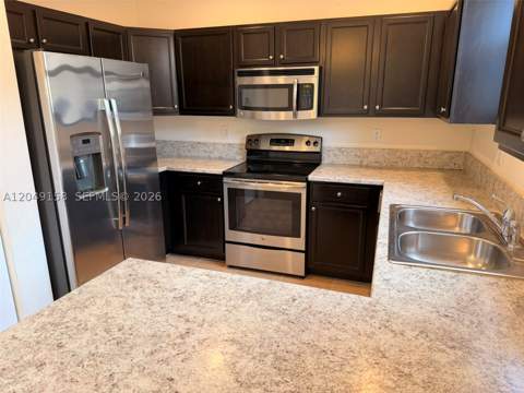 3767 SE 3rd Ct, Homestead FL - photo 17 of 76