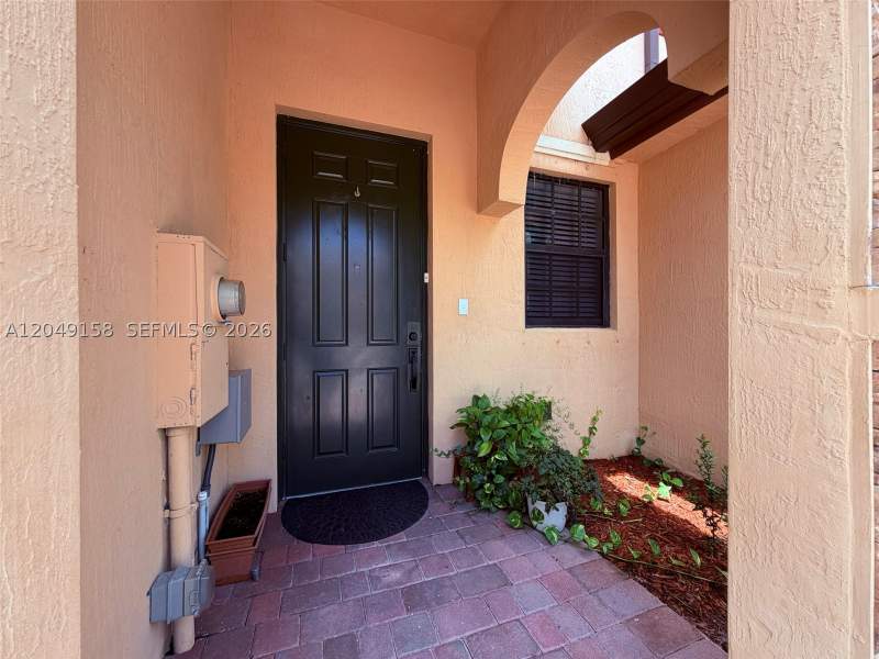 3 bedroom Townhouse at 3767 SE 3rd Ct, Baywinds Of Galapagos, Homestead — photo 3