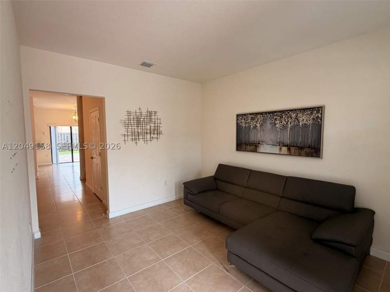 3 bedroom Townhouse at 3767 SE 3rd Ct, Baywinds Of Galapagos, Homestead — photo 4