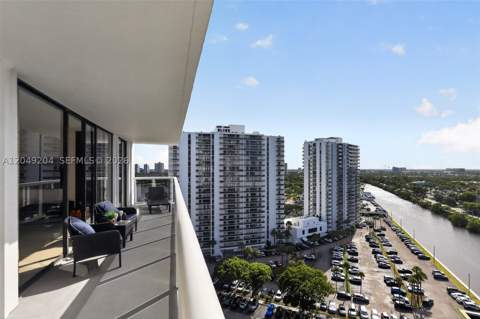 20505 E Country Club Dr 1739, Aventura FL - photo 15 of 34