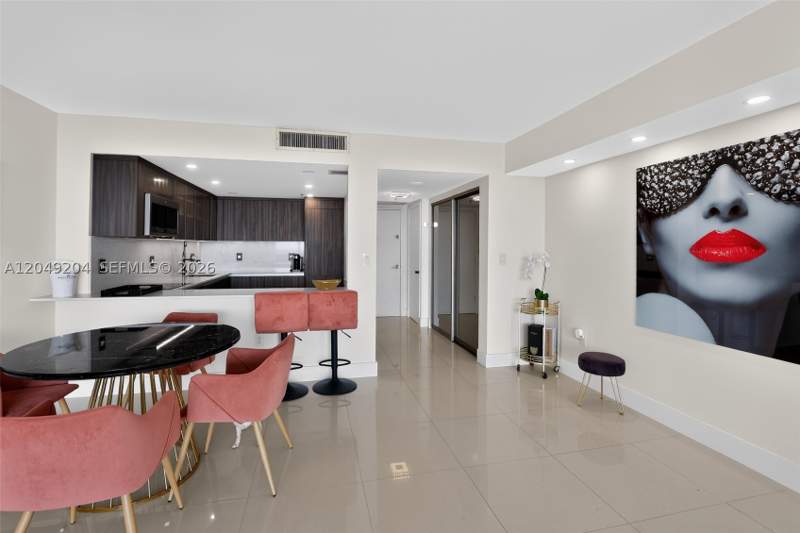 2 bedroom Condominium at 20505 E Country Club Dr 1739, Waterview Condo, Aventura — photo 3