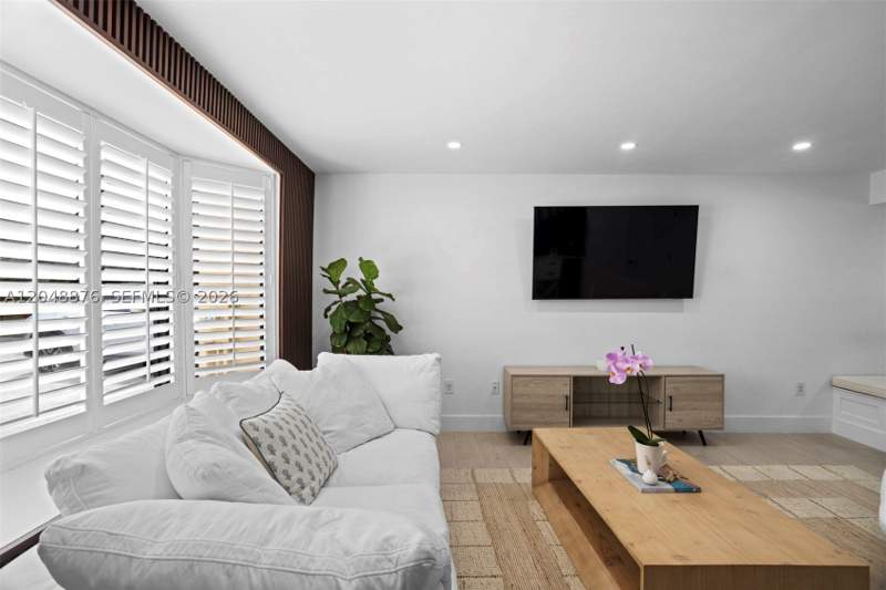 2 bedroom Townhouse at 10211 SW 77th Ct, Dadeland Cove Sec 2, Miami — photo 5