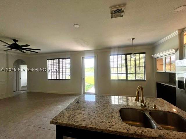 5 bedroom SingleFamilyResidence at 27448 SW 143rd Ct, Mandarin Lakes, Homestead — photo 4