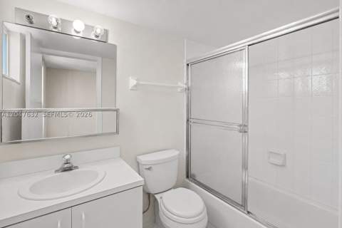 3901 Indian Creek Dr 309, Miami Beach FL - photo 13 of 17