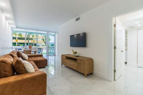 301 174th St L05, Sunny Isles Beach FL - photo 7 of 48