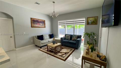 937 NE 35th Ave, Homestead FL - photo 17 of 40