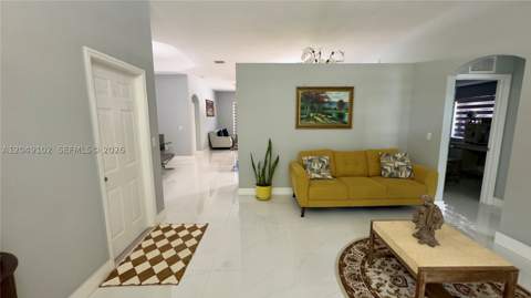 937 NE 35th Ave, Homestead FL - photo 7 of 40