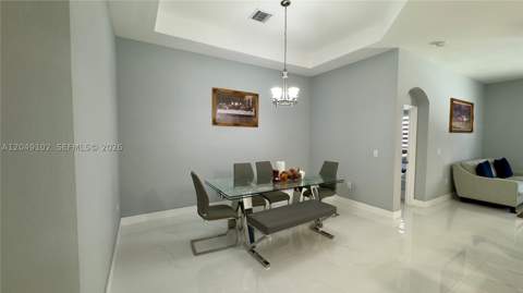 937 NE 35th Ave, Homestead FL - photo 8 of 40