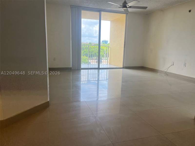 1 bedroom Condominium at 19601 E Country Club Dr 7405, The Yacht Club At Aventur, Aventura — photo 2