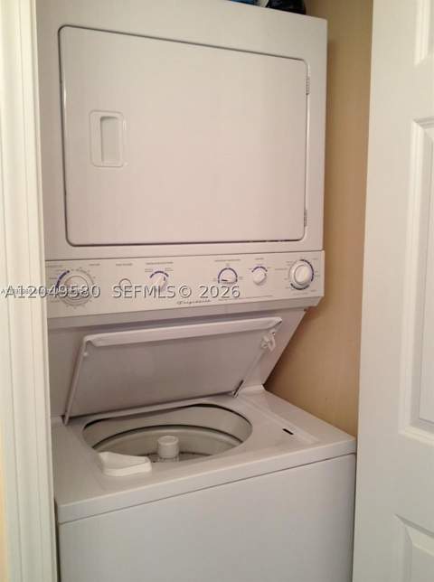 3062 NW 60th St, Miami FL - photo 9 of 15