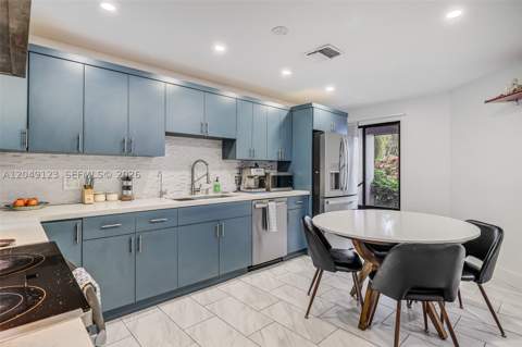12383 SW 94th Ter, Miami FL - photo 12 of 51