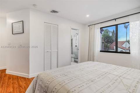 12383 SW 94th Ter, Miami FL - photo 15 of 51