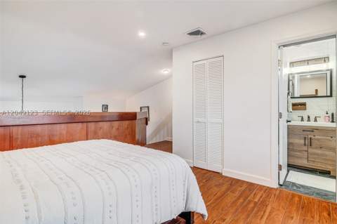 12383 SW 94th Ter, Miami FL - photo 16 of 51