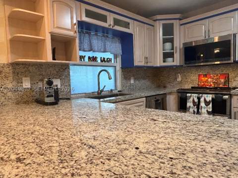 15110 SW 141st Ct, Miami FL - photo 16 of 51