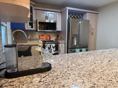 15110 SW 141st Ct, Miami FL - photo 17 of 51