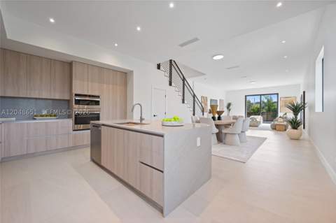 2787 SW 34th Ave, Miami FL - photo 8 of 29