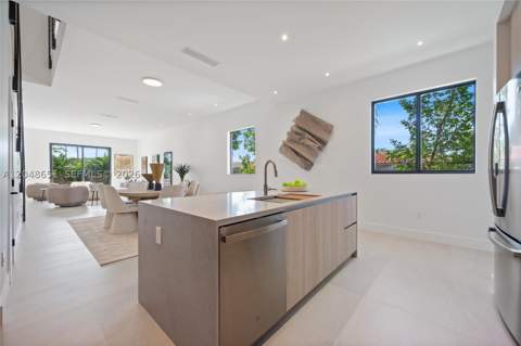 2787 SW 34th Ave, Miami FL - photo 9 of 29