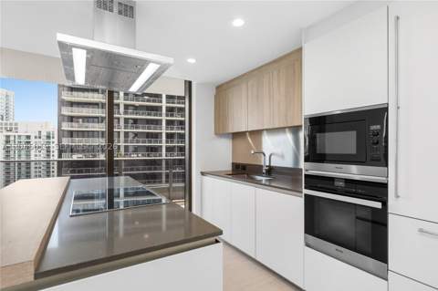1000 Brickell Plz 4015, Miami FL - photo 15 of 56