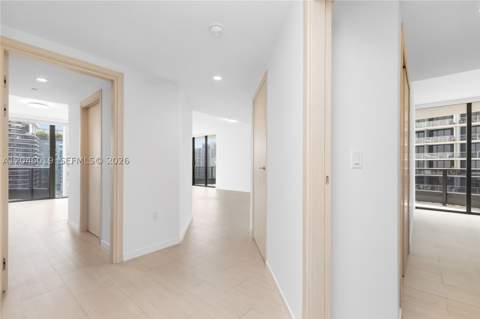 1000 Brickell Plz 4015, Miami FL - photo 6 of 56