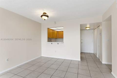 10425 SW 112th Ave 302, Miami FL - photo 6 of 40