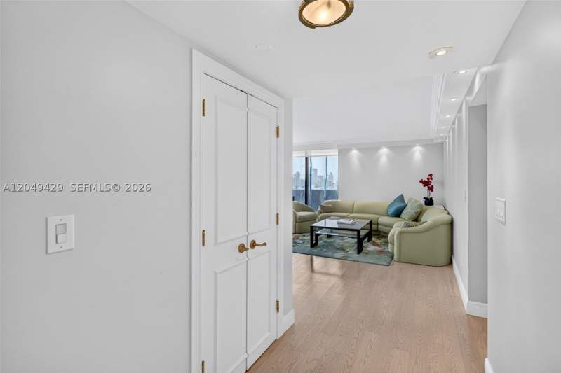 2 bedroom Condominium at 19667 Turnberry Way 19K, Turnberry Isle South Cond, Aventura — photo 5