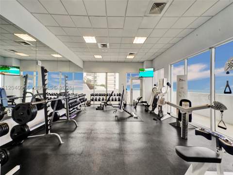 6365 Collins Ave 2407, Miami Beach FL - photo 18 of 28