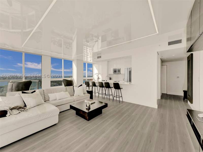 2 bedroom Condominium at 6365 Collins Ave 2407, Akoya Condo, Miami Beach — photo 4